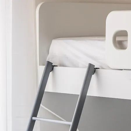 Alpoggiouno アパート *