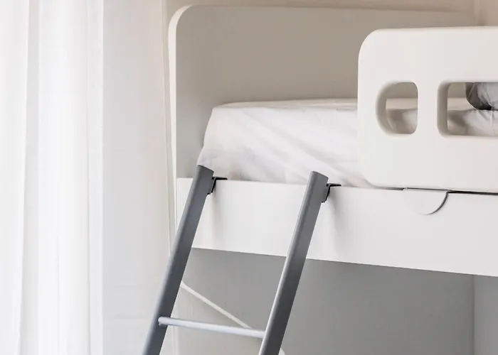 Alpoggiouno アパート *