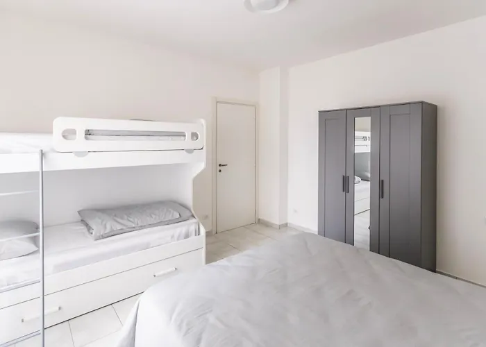 アパート Alpoggiouno *