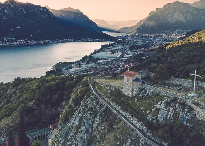 Alpoggiouno アパート Vercurago