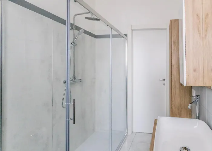 アパート Alpoggiouno *